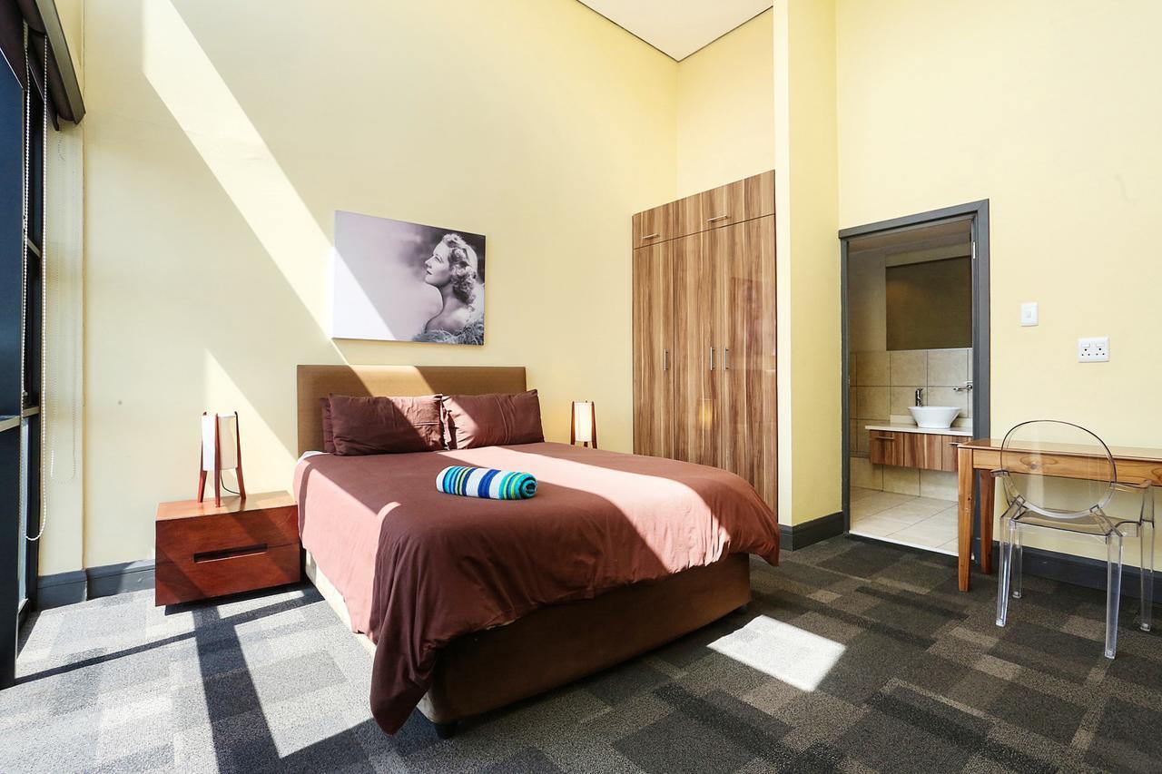 Southpoint Braamfontein Apartments Йоханнесбург Экстерьер фото